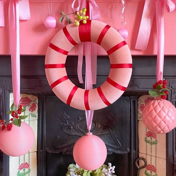 Pink-Wreath-Fireplace-One-Nine-Eight-Five-website